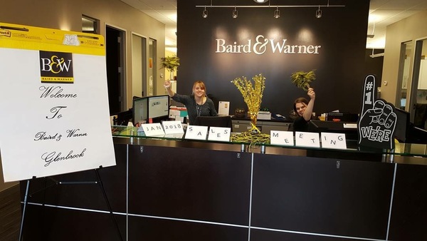 Baird & Warner Glenbrook staff welcome agents to sales meeting